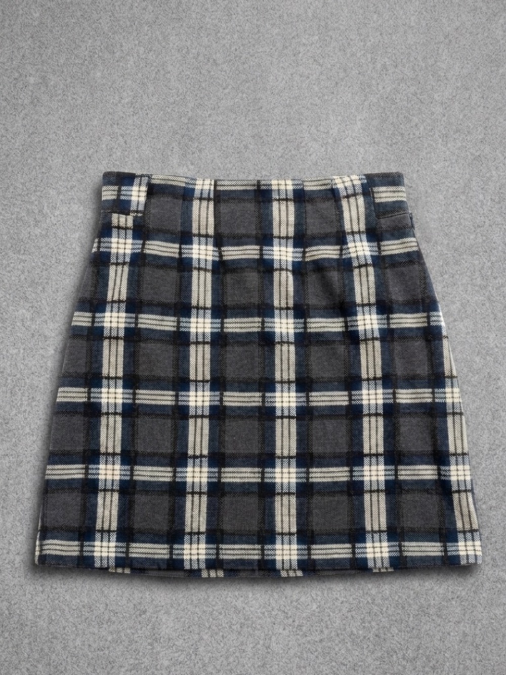41 Hawthorn Stitch Fix Gray Plaid Knit Mini Skirt M A-Line Academic Preppy